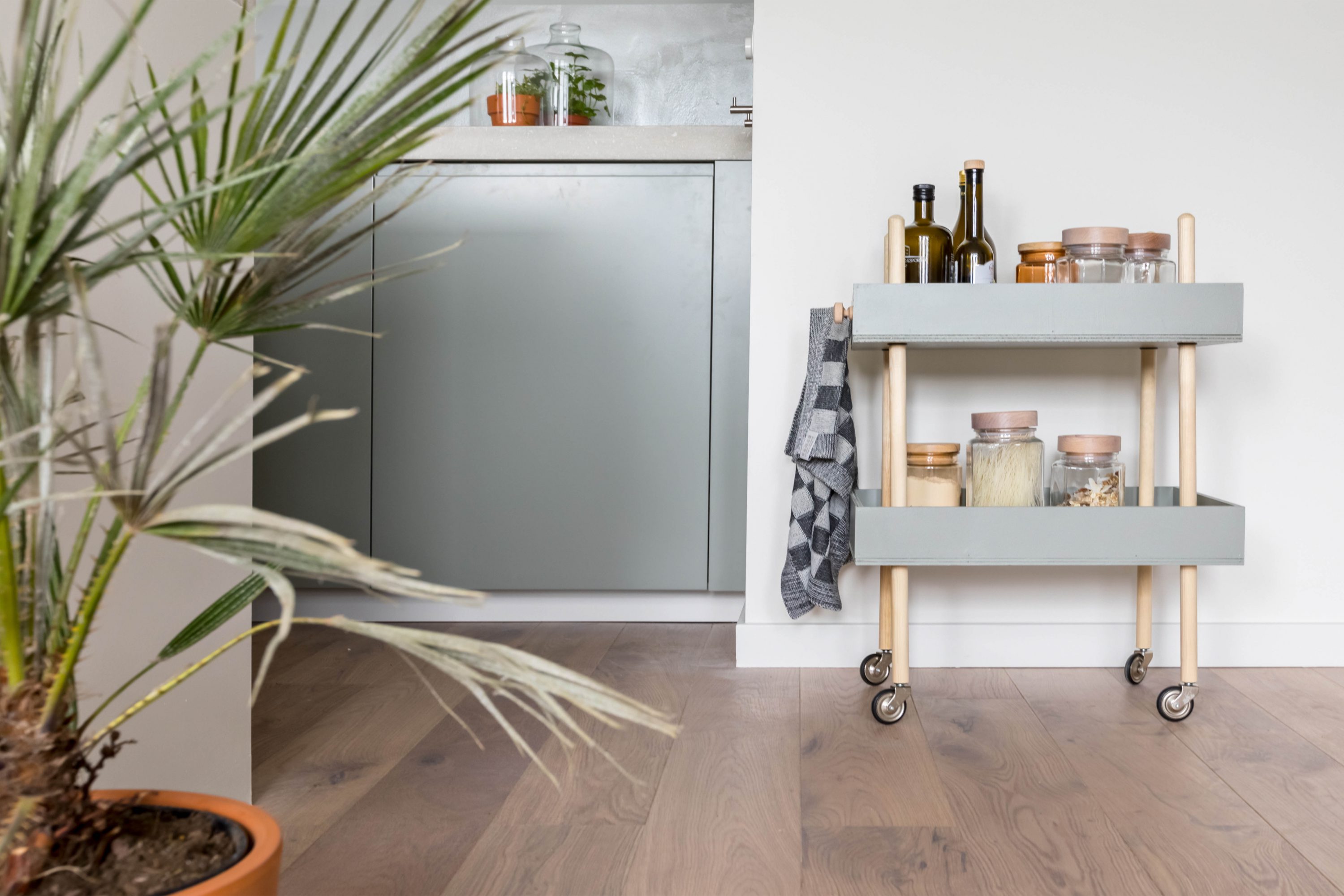 Multifunctionele keukentrolley maken