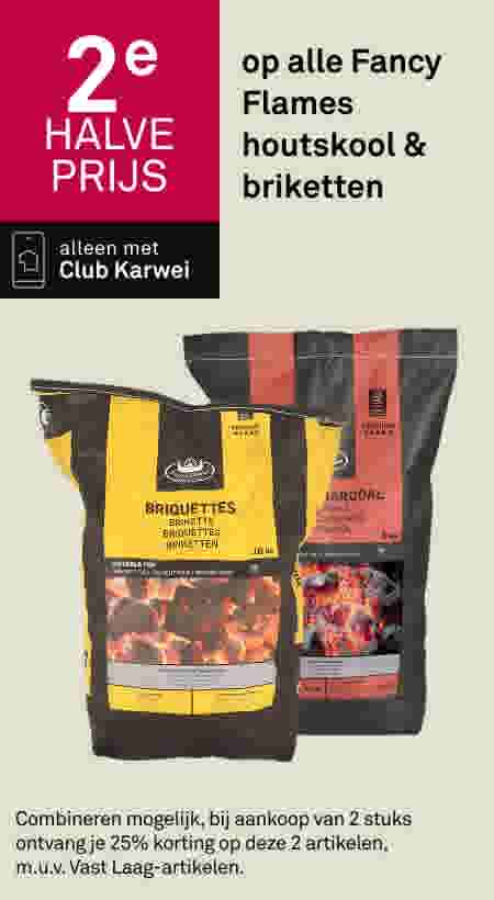 Twee zakken Fancy Flames houtskool en briketten met 2e halve prijs aanbieding, alleen met Club Karwei.