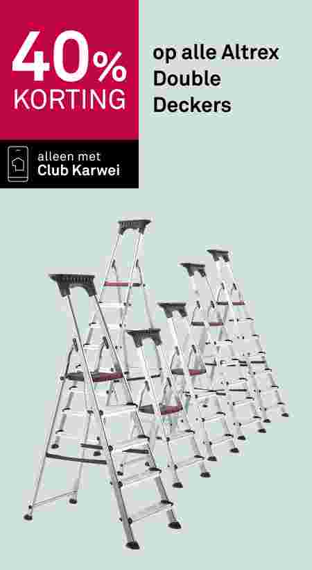 Meerdere zilveren Altrex Double Decker trappen op een rij. Aanbieding: 40% korting, alleen met Club Karwei.