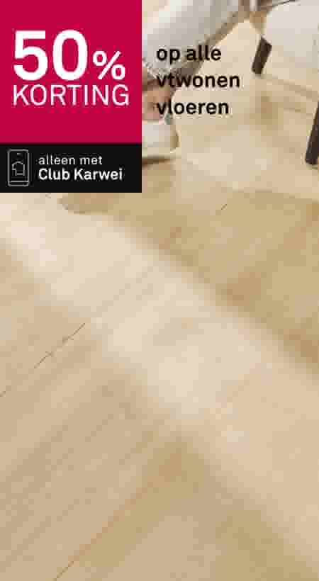 50% korting op alle vtwonen vloeren, alleen met Club Karwei, lichte houten vloer met stoel