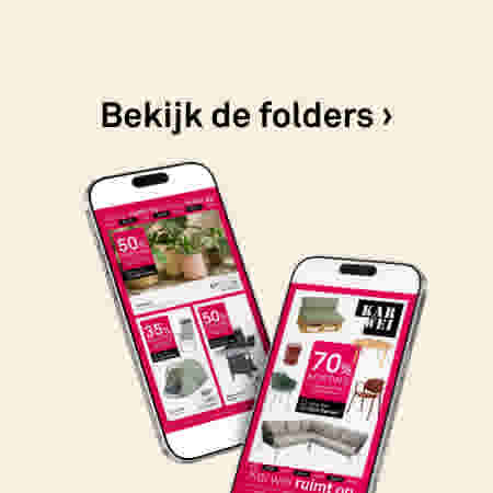 Twee smartphones tonen Karwei folders met kortingsaanbiedingen van 35% en 30% op een beige achtergrond.
