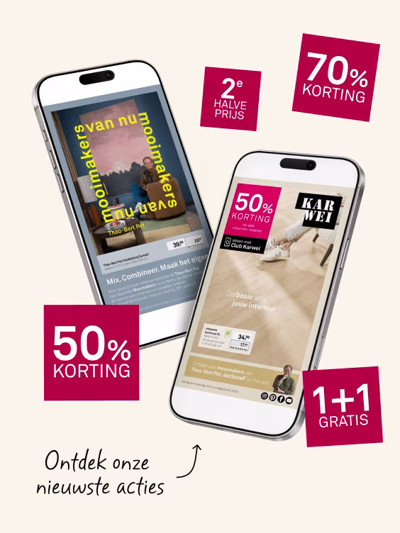 Twee smartphones tonen meubelacties met kortingslabels: 50%, 30% korting, 2e halve prijs en 1+1 gratis aanbiedingen.
