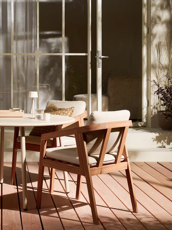 20% korting op tuintafels en tuinstoelen