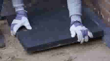 Thumbnail - Terras met tegels leggen