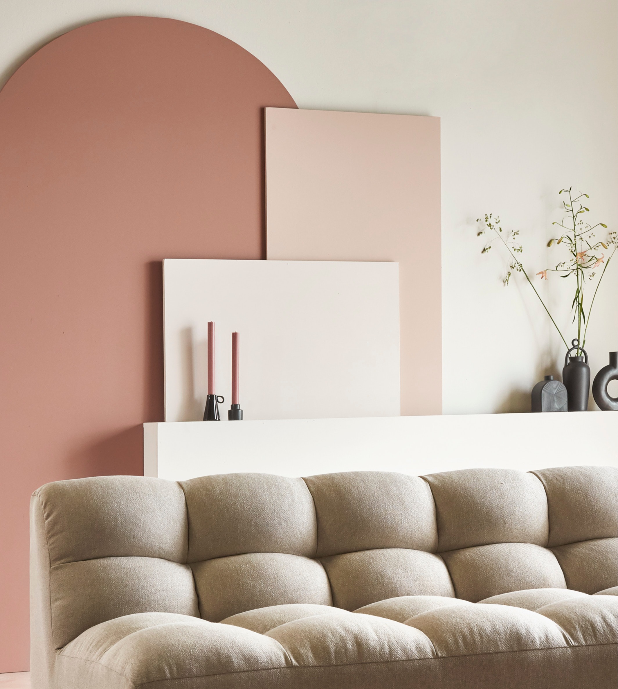 DIY Roze wandpaneel achter kast maken