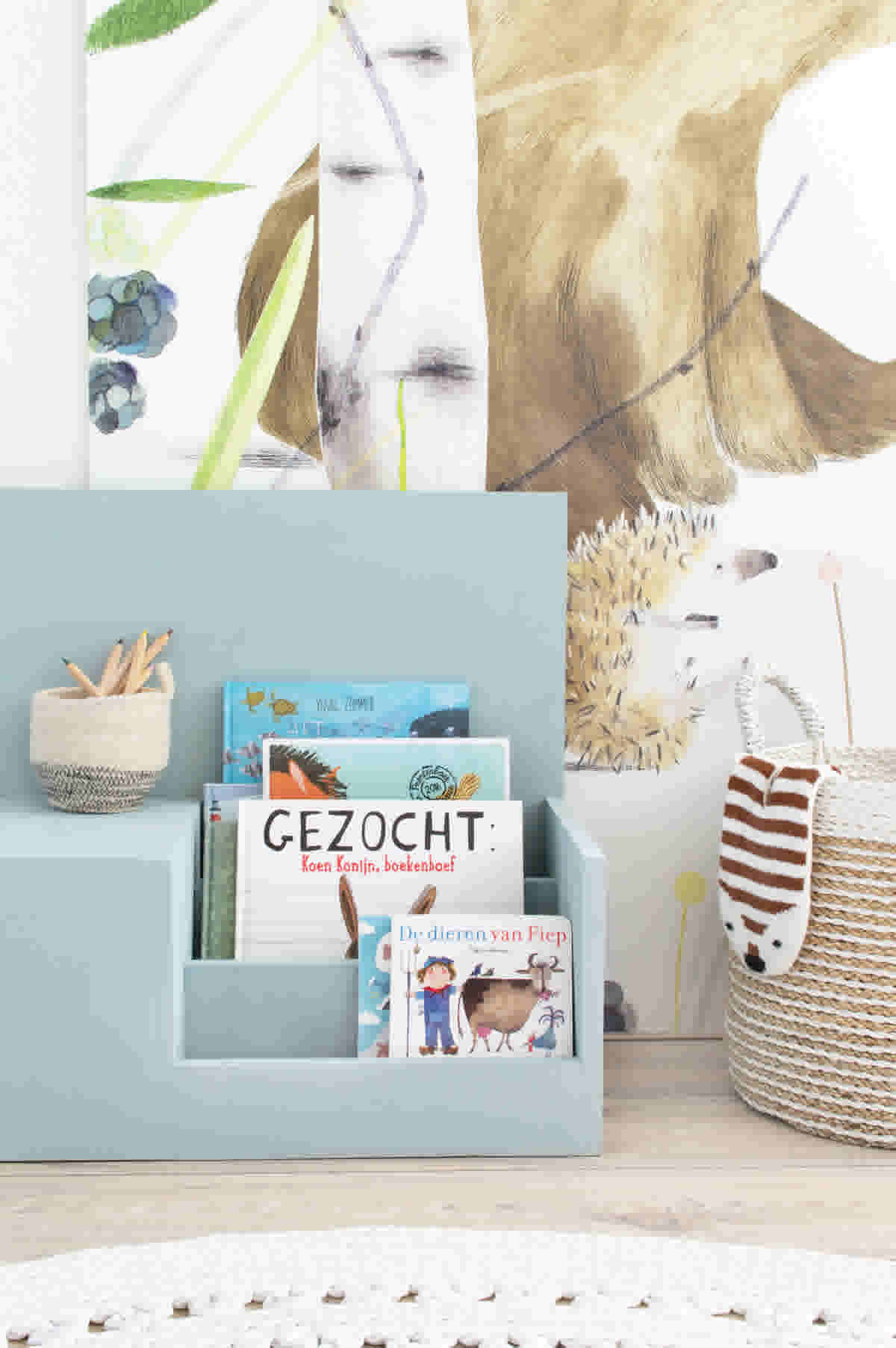 Leesbankje-DIY-kinderkamer-Tanja-van-Hoogdalem