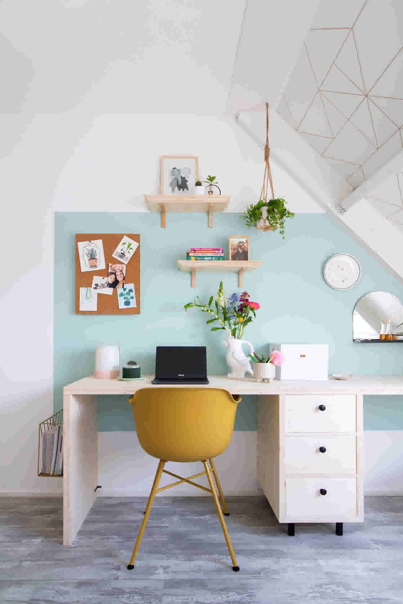 DIY: maak een bureau op maat voor een tienerkamer