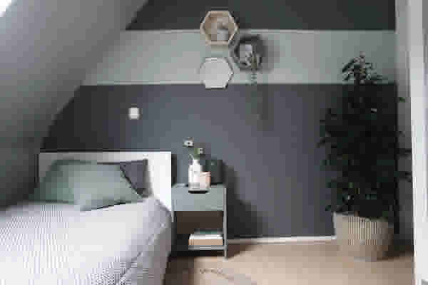 Restyling-van-de-slaapkamer-met-een-paar-kleine-aanpassingen-3