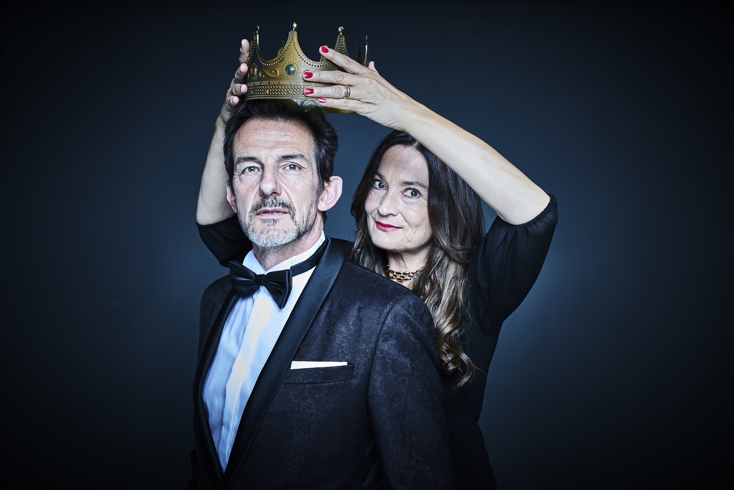 Hans-Werner Meyer und Jacqueline Macaulay in moderner Inszenierung von Macbeth auf MS EUROPA