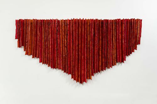 Brenda Mallory
Mantle (Wrap in Red), 2024
Waxed cloth, oil paint, hog rings
48 x 93 x 3 inches
121.9 x 236.2 x 7.6 cm