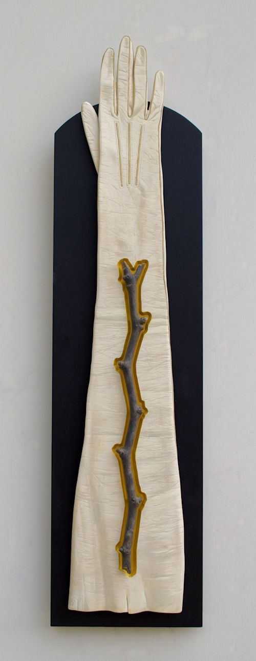 Ron Isaacs
Artifact, 2026
Acrylic on birch plywood construction
24 x 6 x 3 inches
61 x 15.2 x 7.6 cm