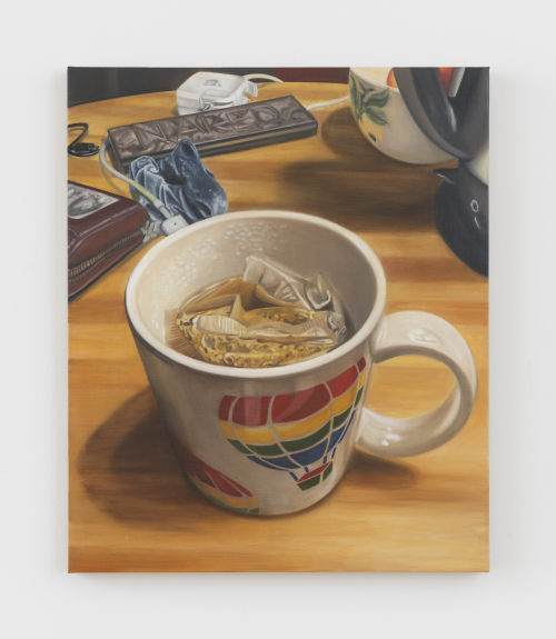 Cait Porter
Mug with Tabletop, 2024
Oil on linen
24 x 20 inches
61 x 50.8 cm