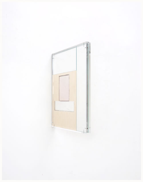 Anneke Eussen
Outlining second series 06, 2022
Antique glass, plywood, plexiglass frame
20.08 x 16.14 inches
51 x 41 cm