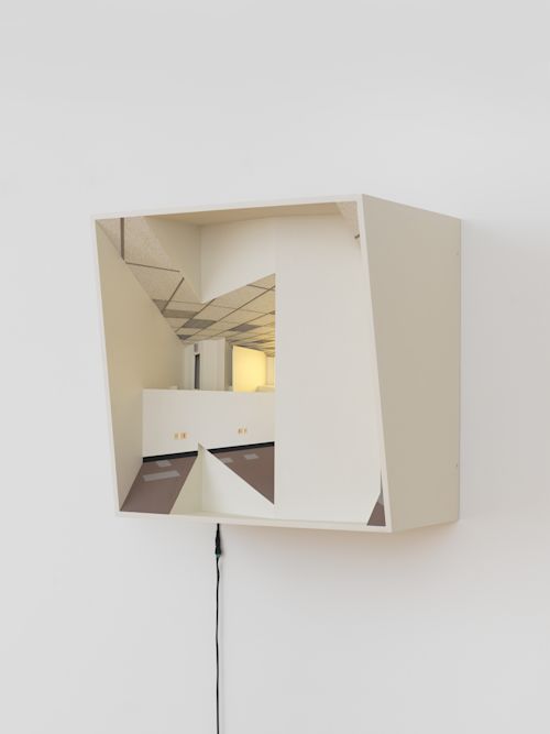 Meredith James
South 36° East (Column, Low Wall), 2025
Wood, aluminum, acrylic paint, magic sculpt, plastic film, led lights
25 x 25 x 18 inches
63.5 x 63.5 x 45.7 cm