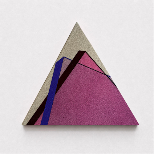 Charlotte Hailstone
Contact, 2026
Acrylic on canvas
12 x 12 x 12 inches
30.5 x 30.5 x 30.5 cm