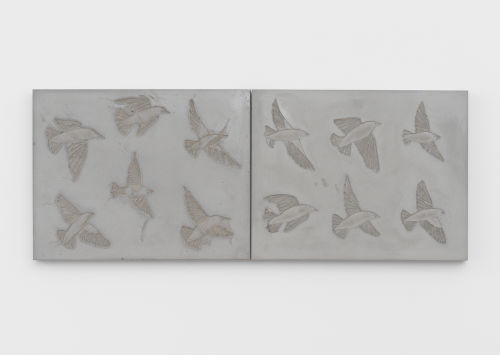 Alessandro Teoldi
Birds, 2022
Cast concrete
overall 11 x 28 inches
27.9 x 71.1 cm