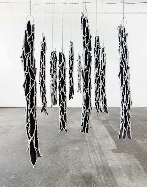 Brenda Mallory
Warnings, 2024
Cloth, wax, hog rings, baling wire, metal chain
36 x 6 x 6 inches
91.4 x 15.2 x 15.2 cm