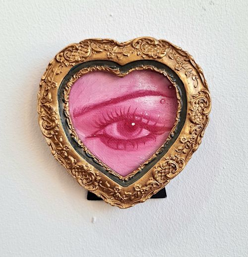Emma Hapner
Lover's Eye VII, 2025
Oil on canvas in found frame
4.5 x 4.5 inches
11.4 x 11.4 cm