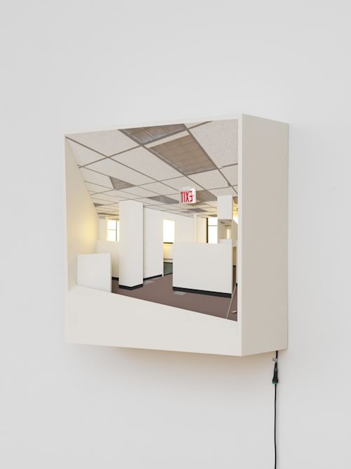 Meredith James
North 70° East (Low Wall, T-Shaped Wall), 2025
Wood, aluminum, acrylic paint, magic sculpt, plastic film, led lights
25 x 25 x 10.25 inches
63.5 x 63.5 x 26 cm