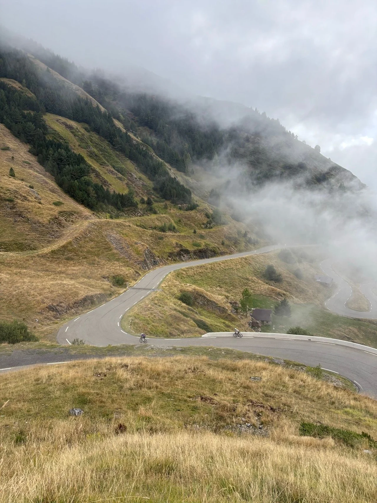 pyrenees-luz-ardiden_1.jpg