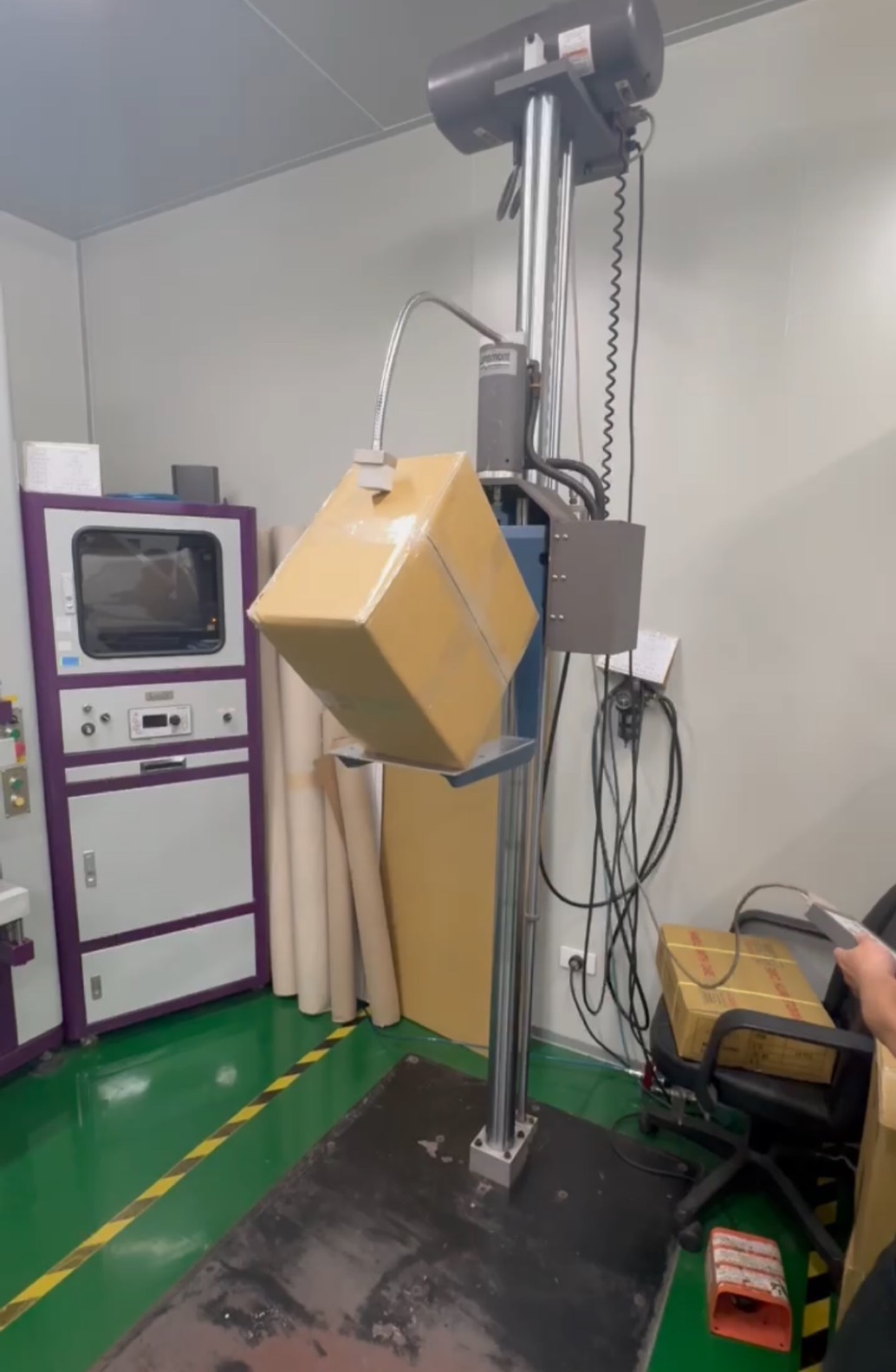 案例 3：危險物品 UN 紙箱