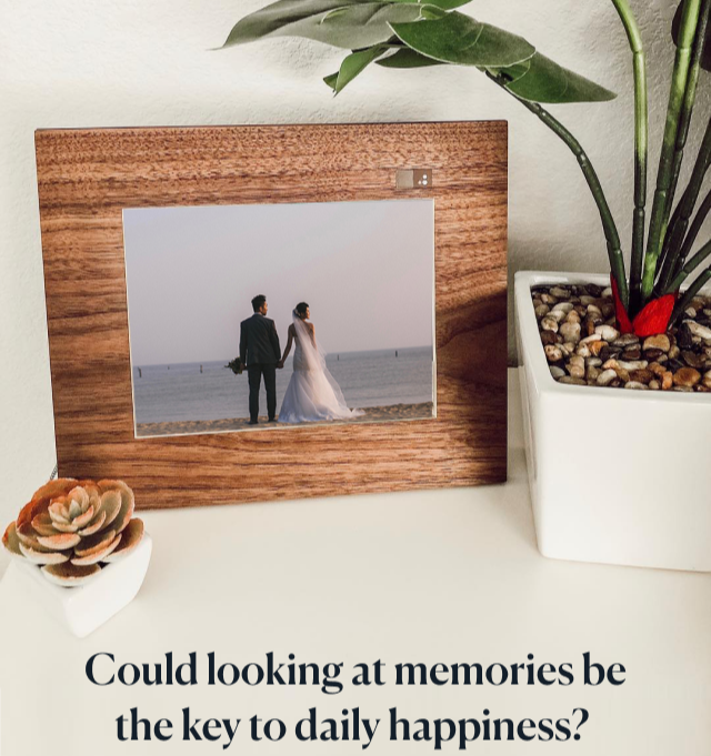 The Best Wifi Smart Digital Picture Frame Aura