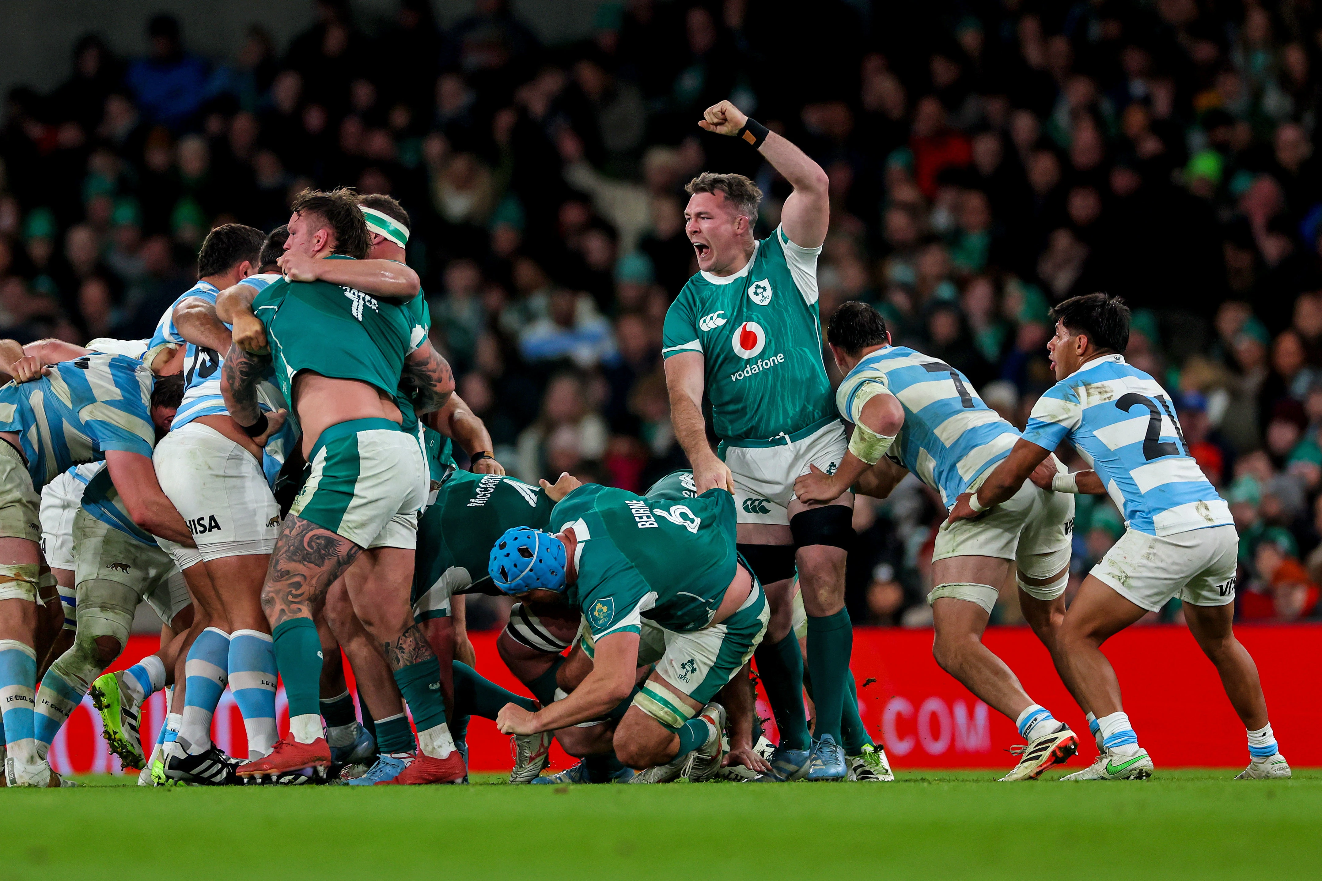 o'mahony celebrates