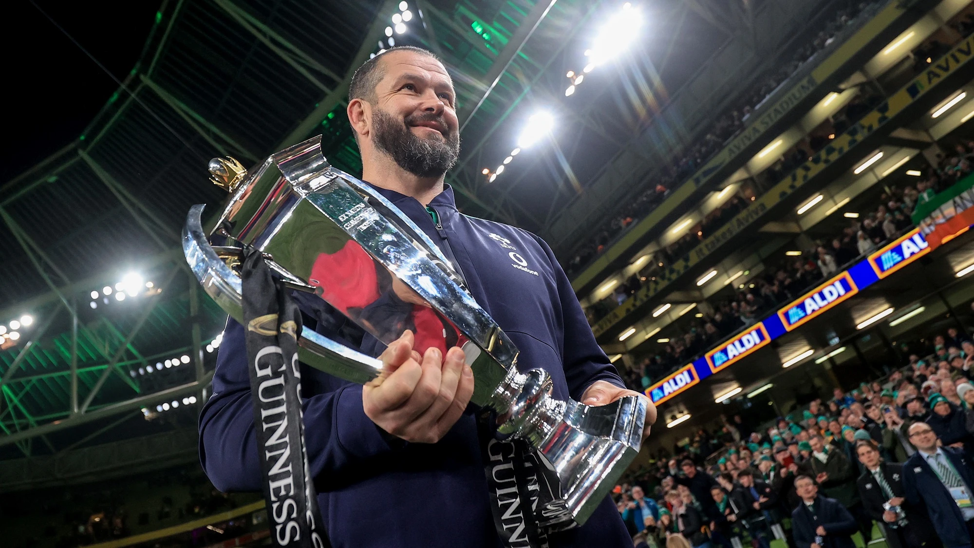 Andy Farrell celebrates winning with the Guinness Six Nations trophy 18/3/2023