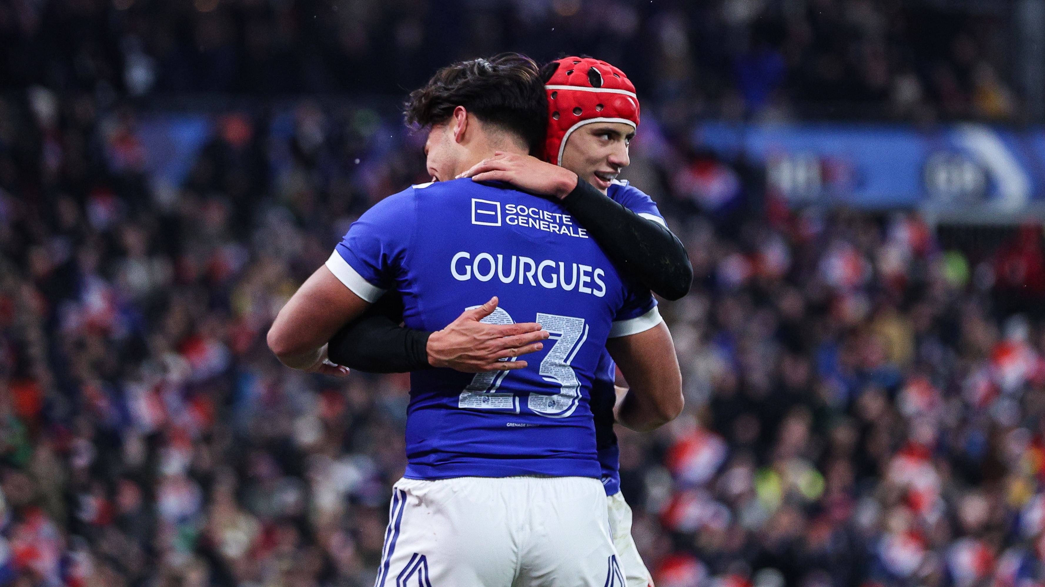 France's Louis Bielle-Biarrey celebrates with Kelvin Gourgues after he scores his sides 6th try of the match during the 2025 Quilter Nations Series game between France and Australia