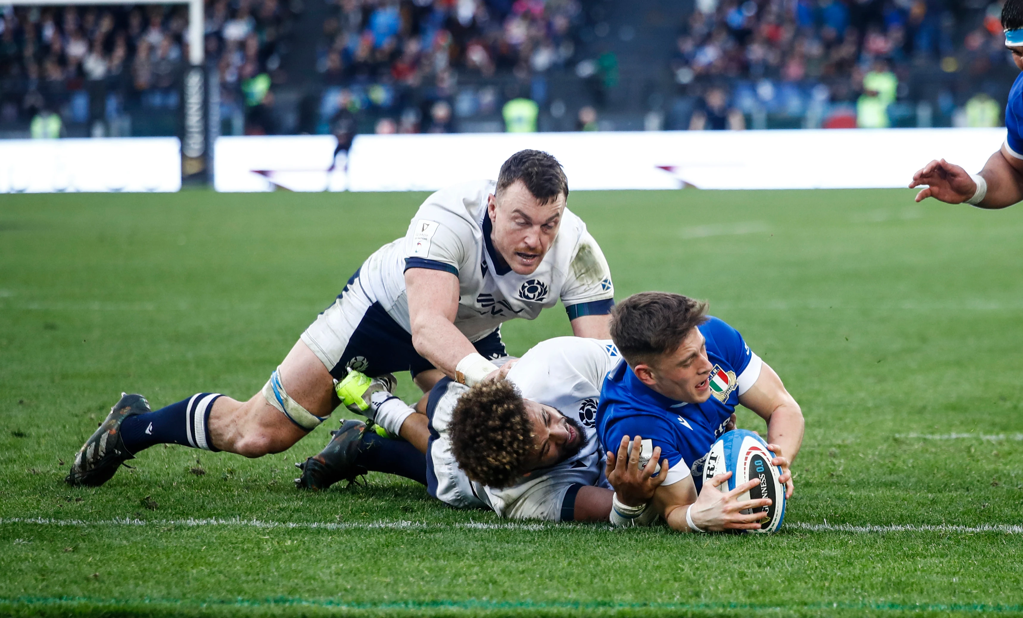 Varney try v SCO