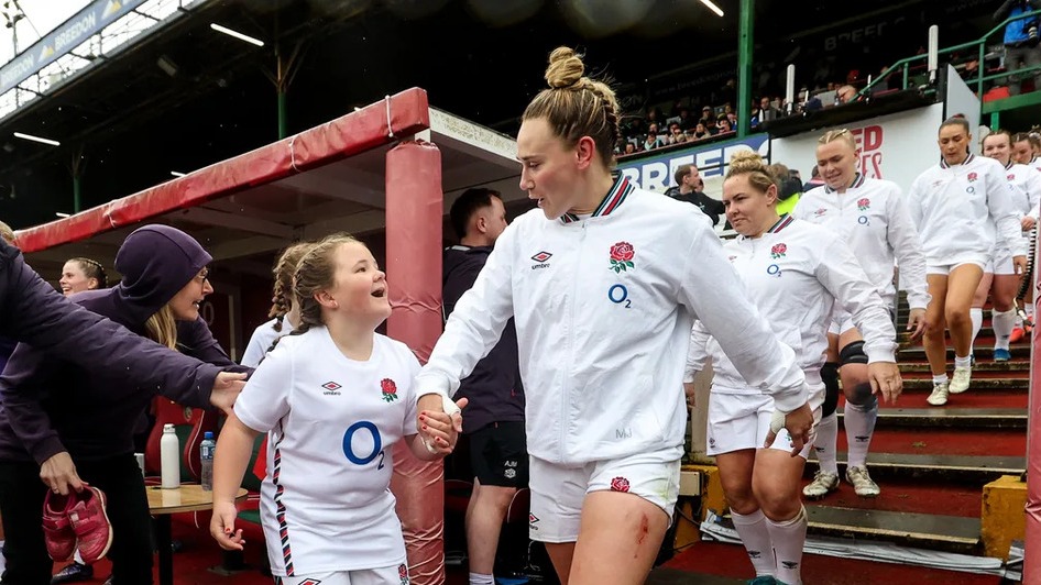 England's Meg Jones makes her way out ahead of the 2025 Guinness Women's Six Nations Championship Round 4 game between England and Scotland