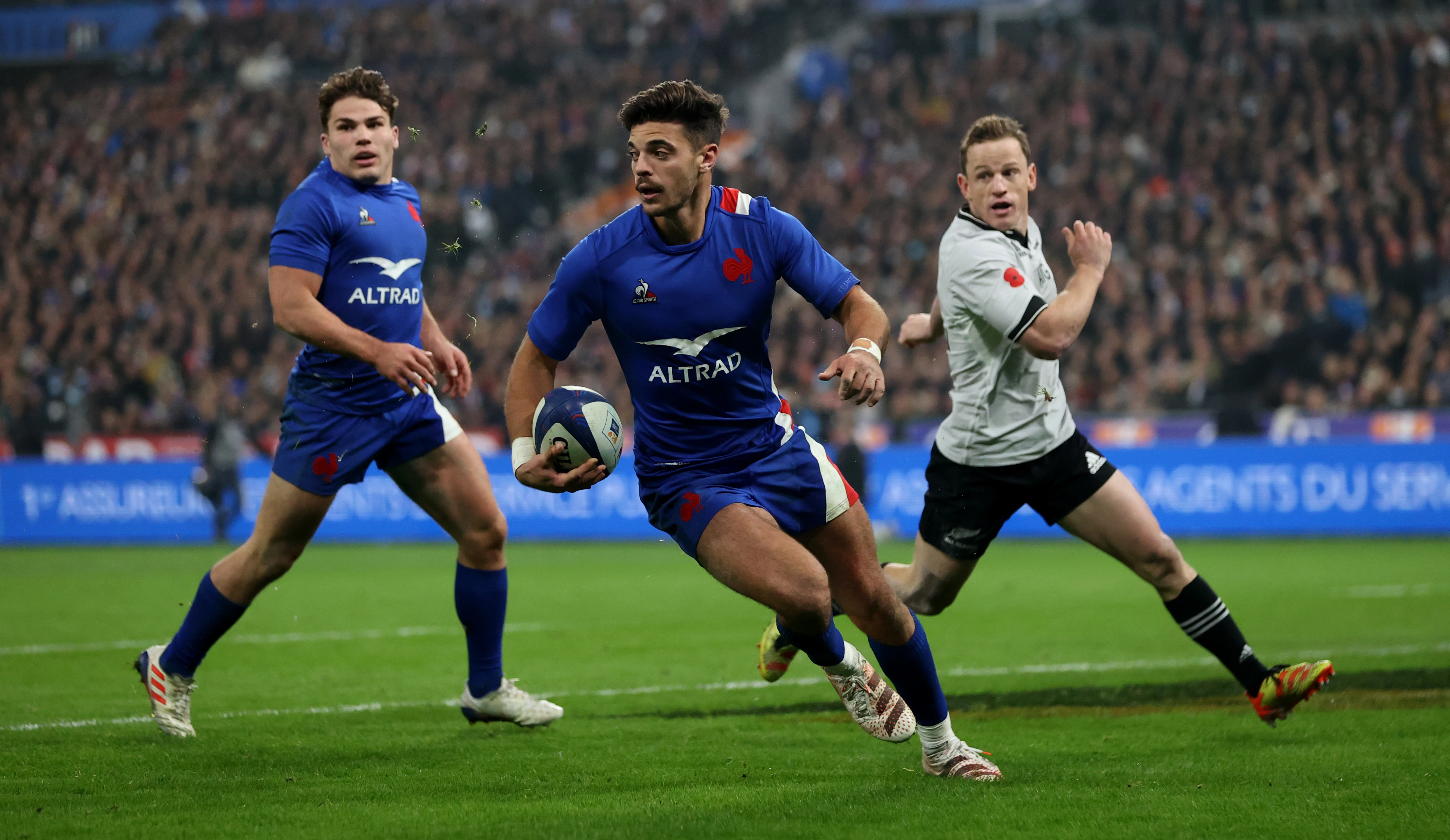 Romain Ntamack on the attack against the All Blacks - 2021