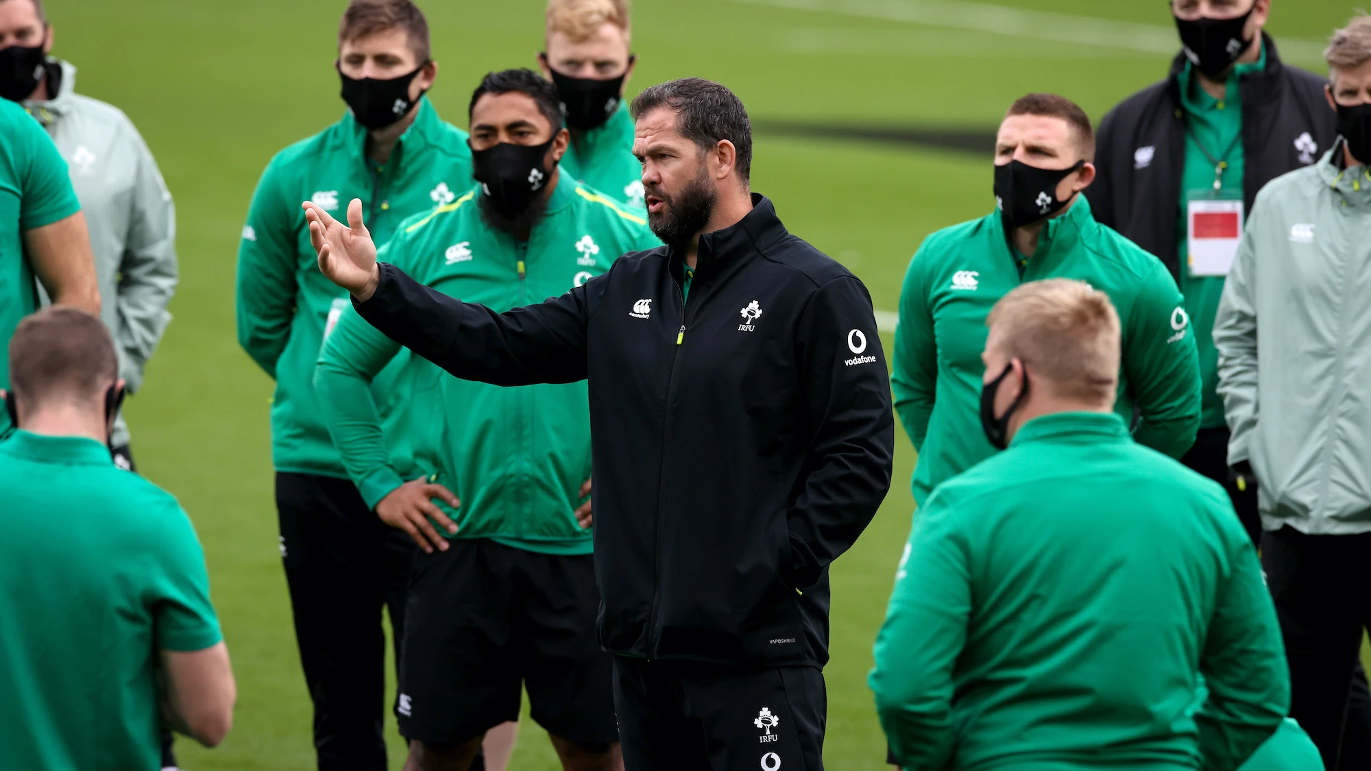 Andy Farrell speaks to his players 24/10/2020