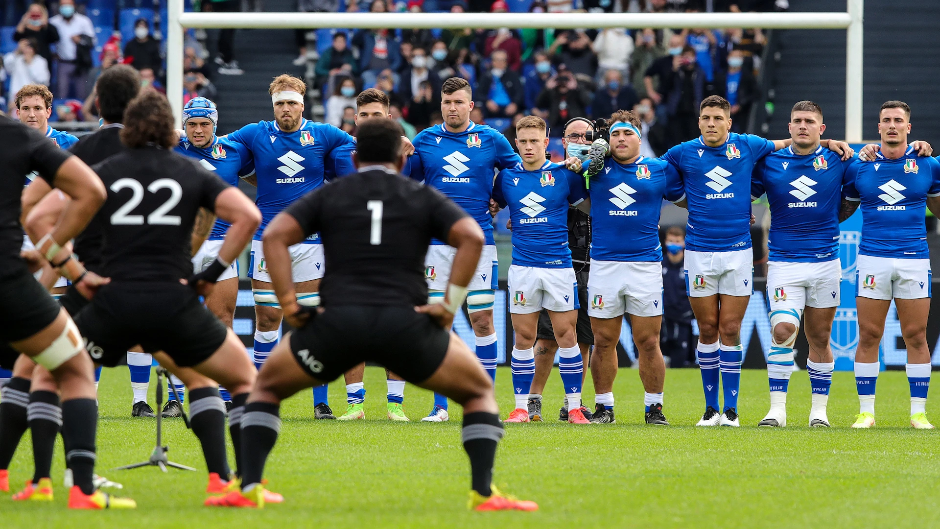 Italy team face the All blacks’ haka 6/11/2021