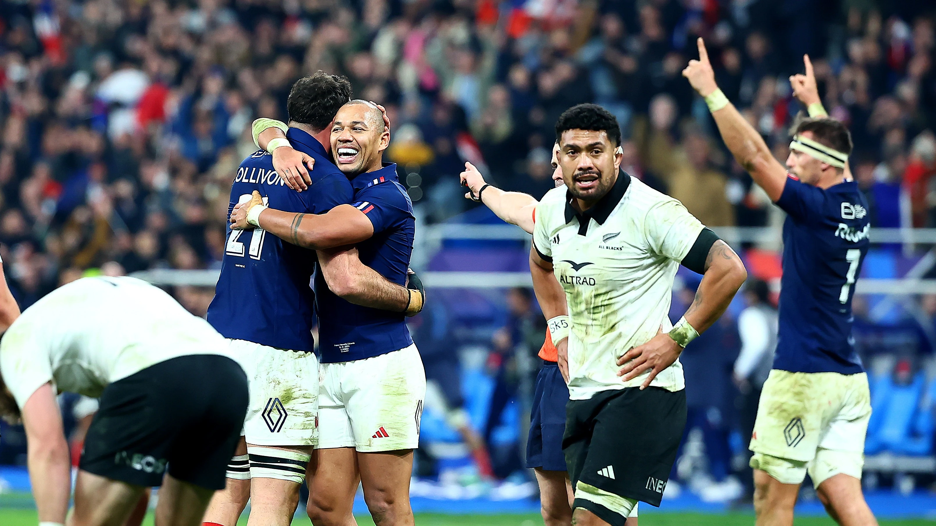 France celebrate beating New Zealand