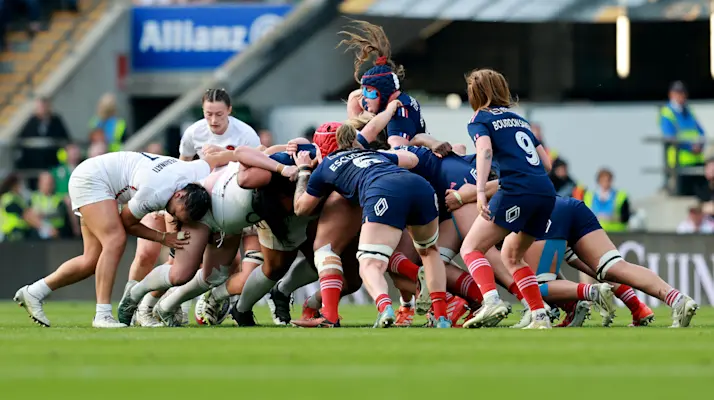 A view of a scrum during the 2025 Guinness Women's Six Nations Championship Round 5 game between England and France in Allianz Twickenham Stadium, London, England, Saturday, April 26, 2025 (Photo by Dan Sheridan / Inpho)