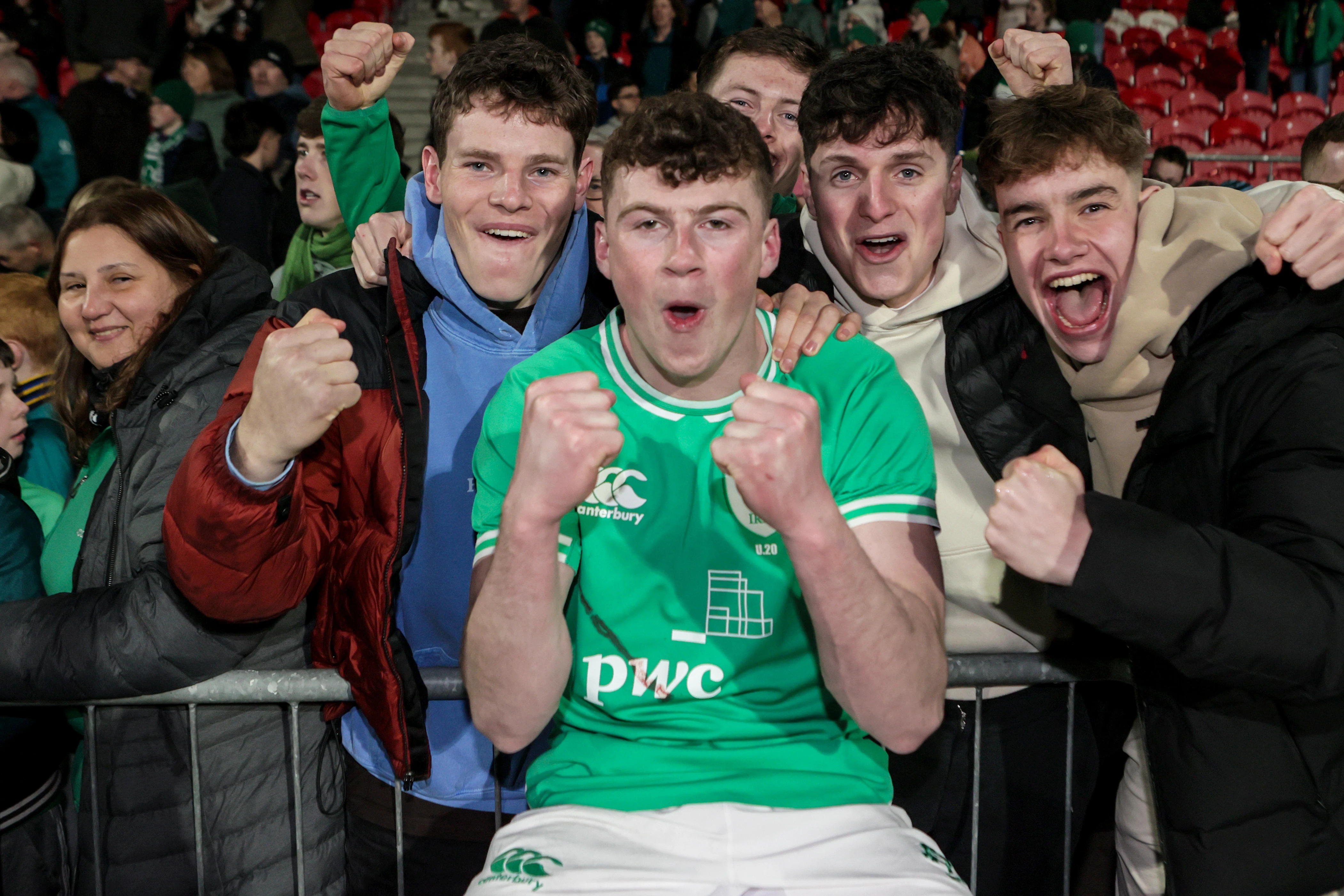 Ireland u20 fans 