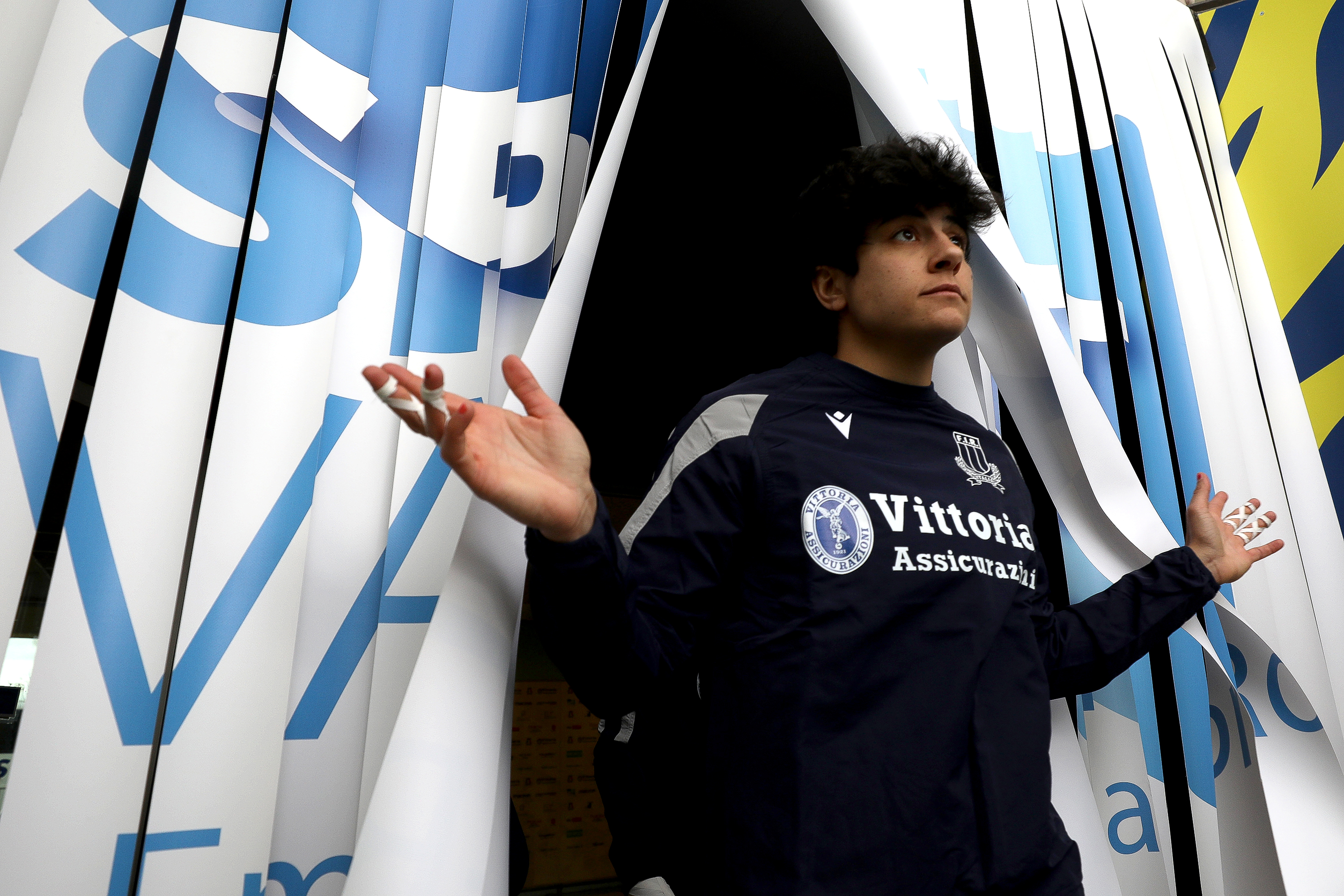 RIGONI KEEPING GOOD COMPANY WITH SHARKS Guinness Women s Six Nations