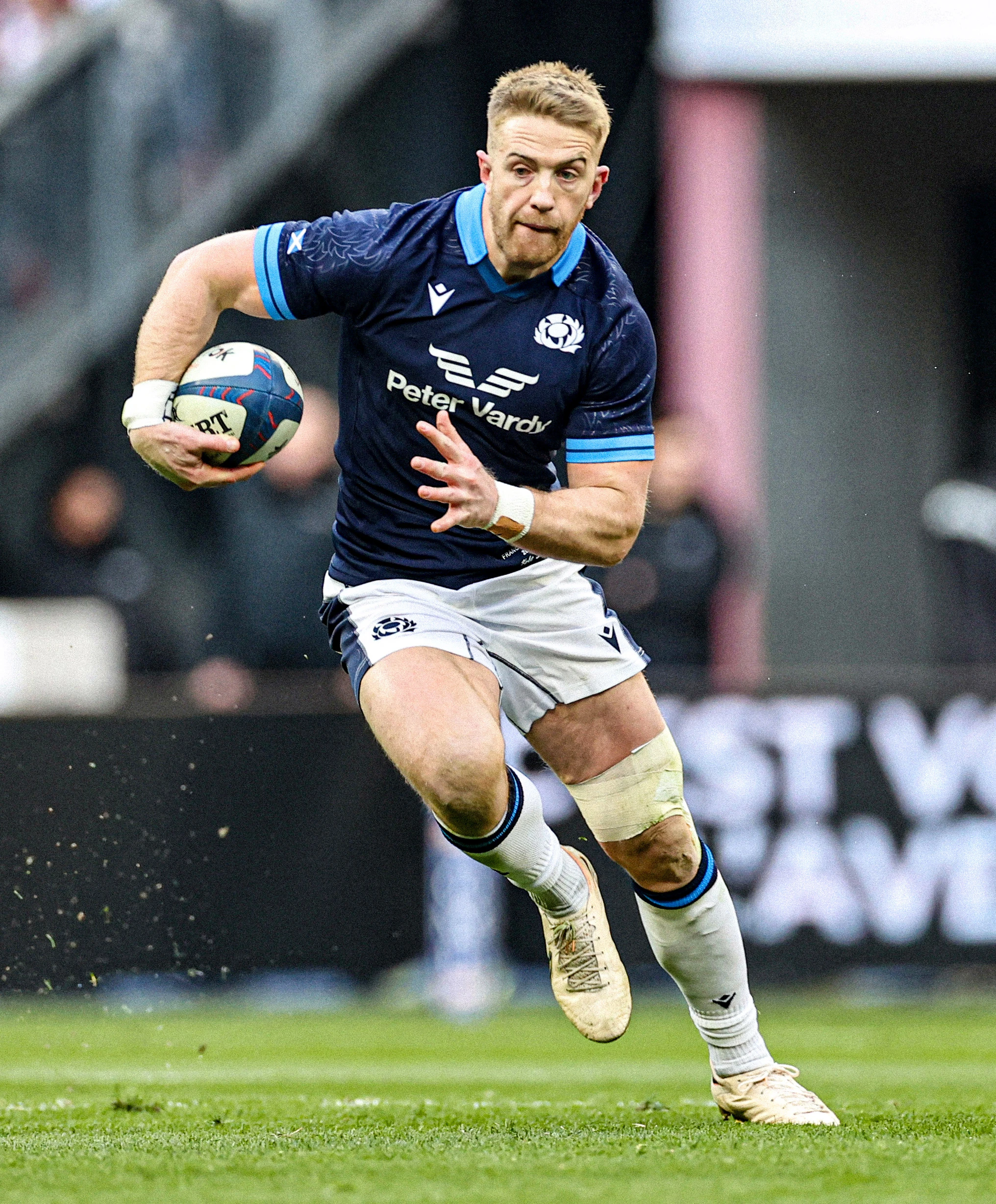 Kyle Inclair Rugby Finn Russell - Scotland - Guinness Men's Six Nations