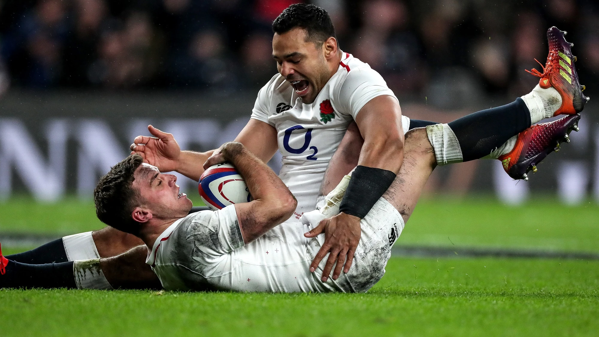 George Ford celebrates scoring the equalising try with Ben Te&#8217;o 16/3/2019