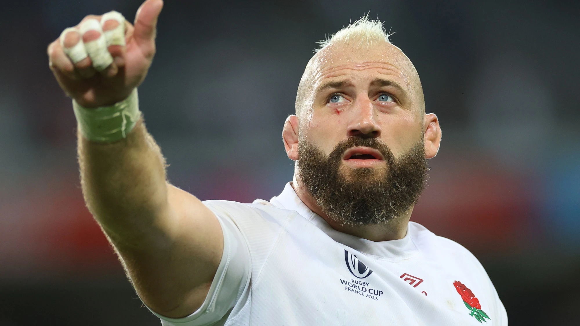 Joe Marler applauds the crowd after the game 7/10/2023