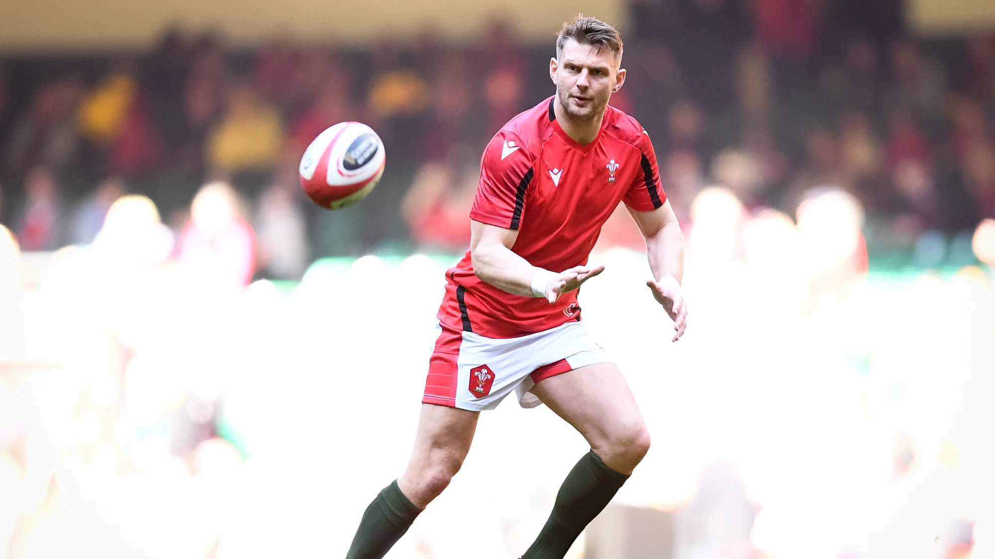 2000&#215;1125 Dan Biggar Wales inpho_01976613 (1)