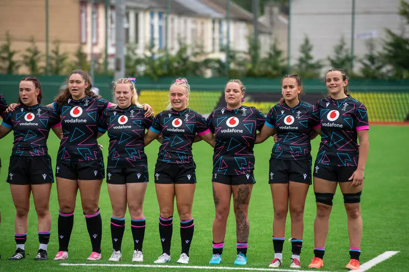 Carys Hughes (second from right) ahead of Wales' clash with Ireland