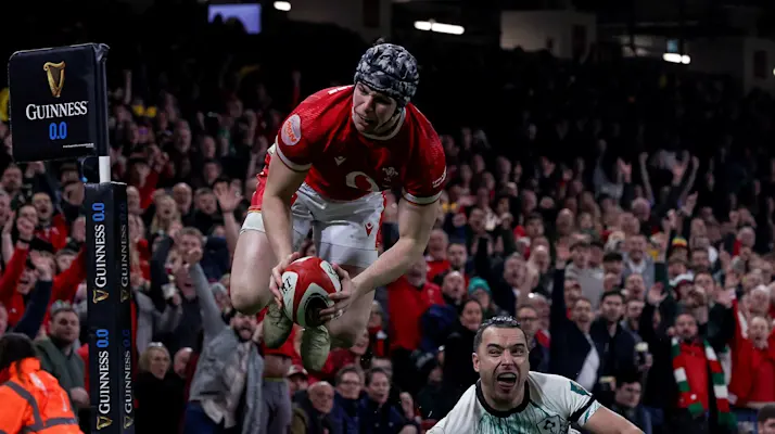 A flying visit from Tom Rogers