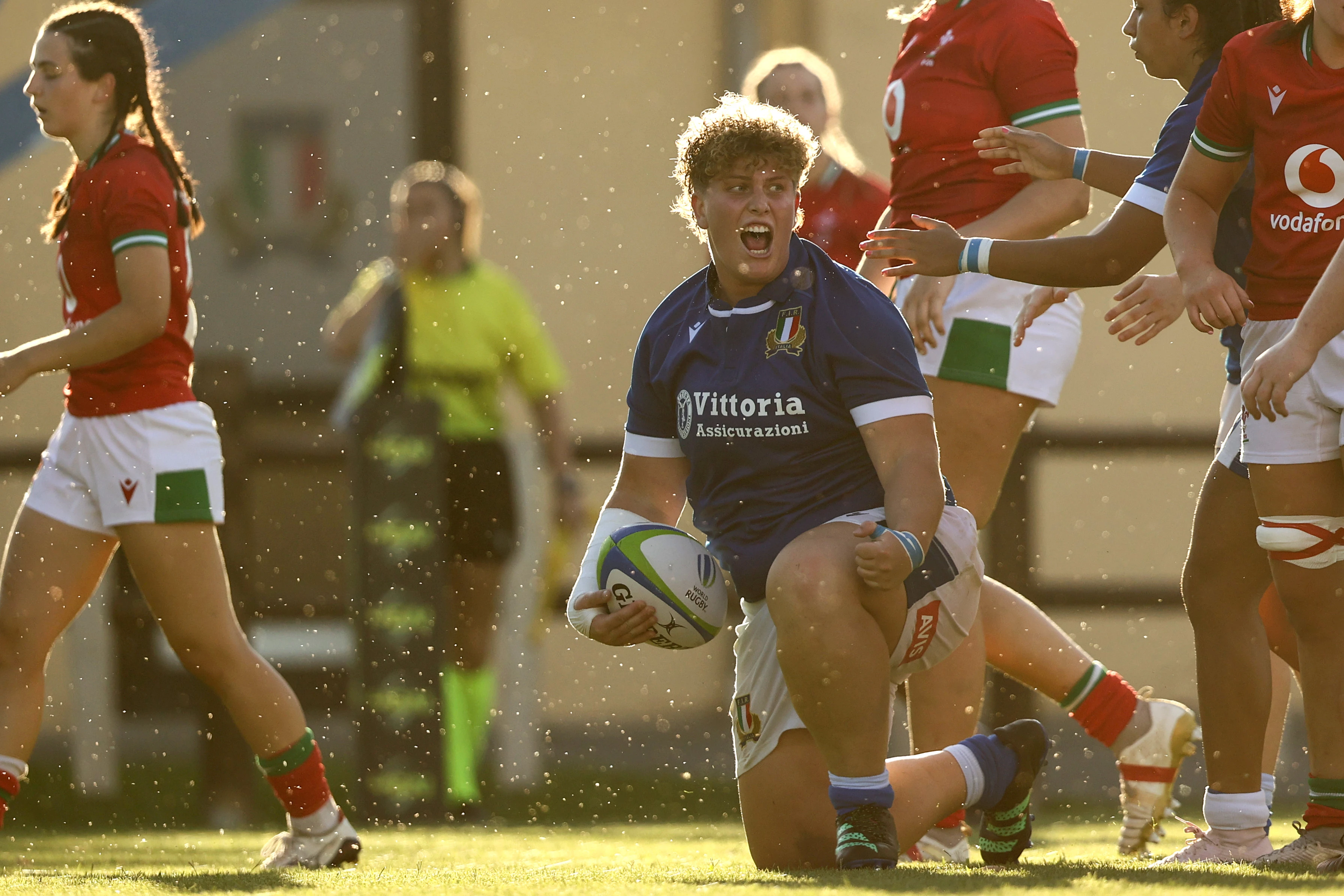 Italy 33-19 Wales