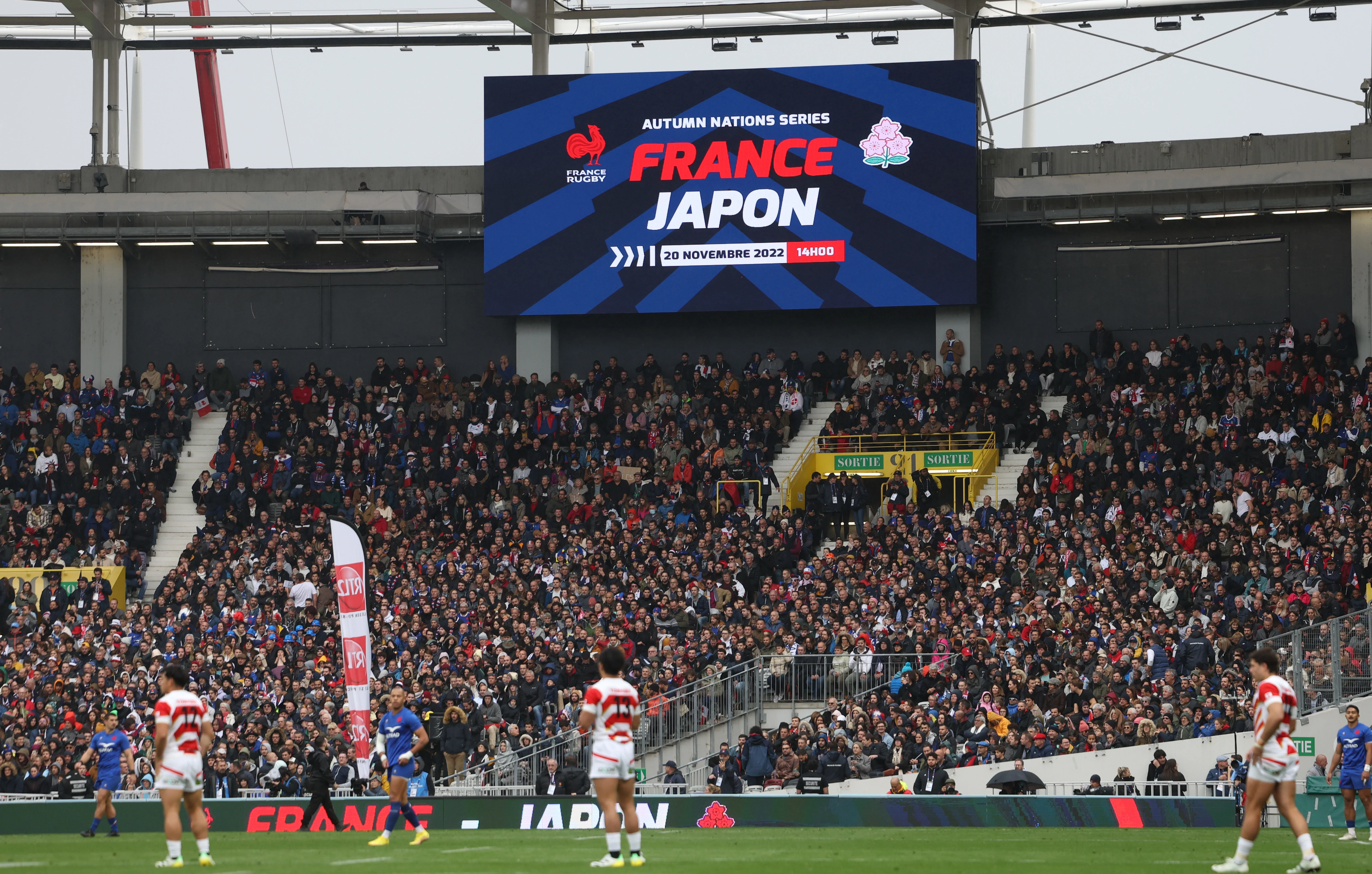 France Japan screen