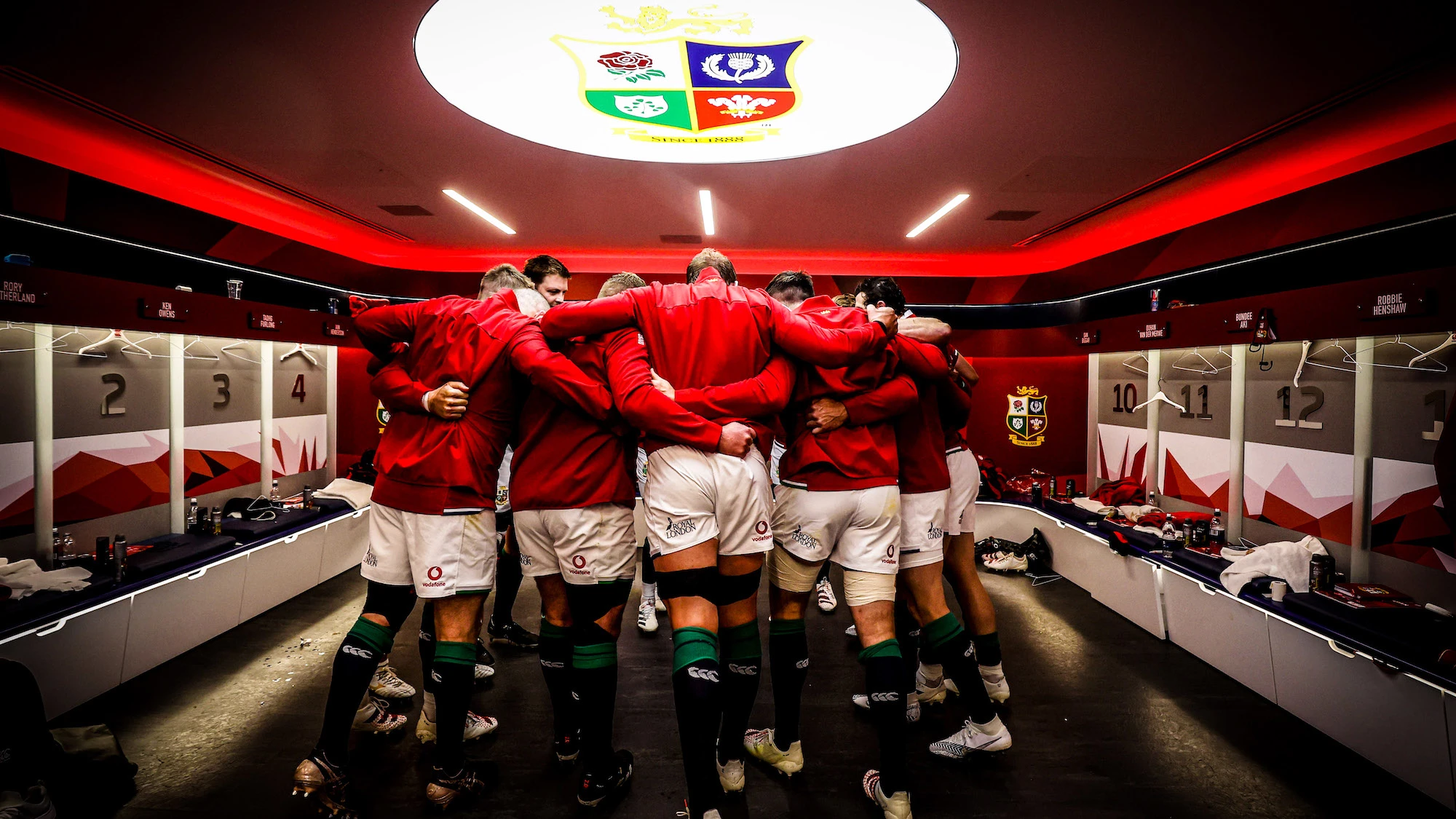 The Lions team huddle before they run out 26/6/2021