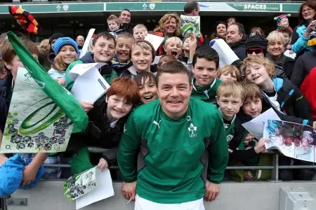 Brian O&#8217;Driscoll with fans