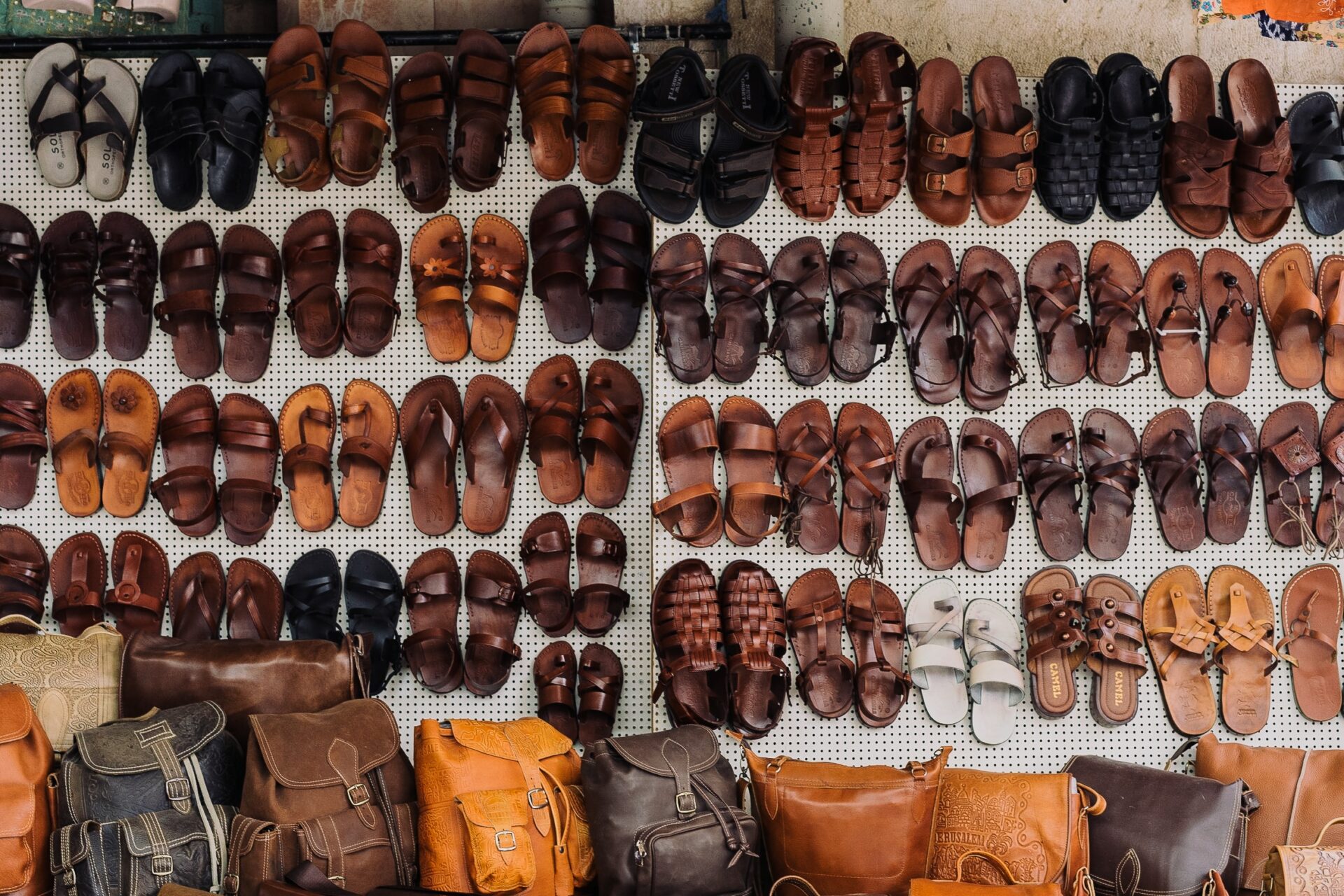 Where to Find the Best Leather Shops in Florence 0