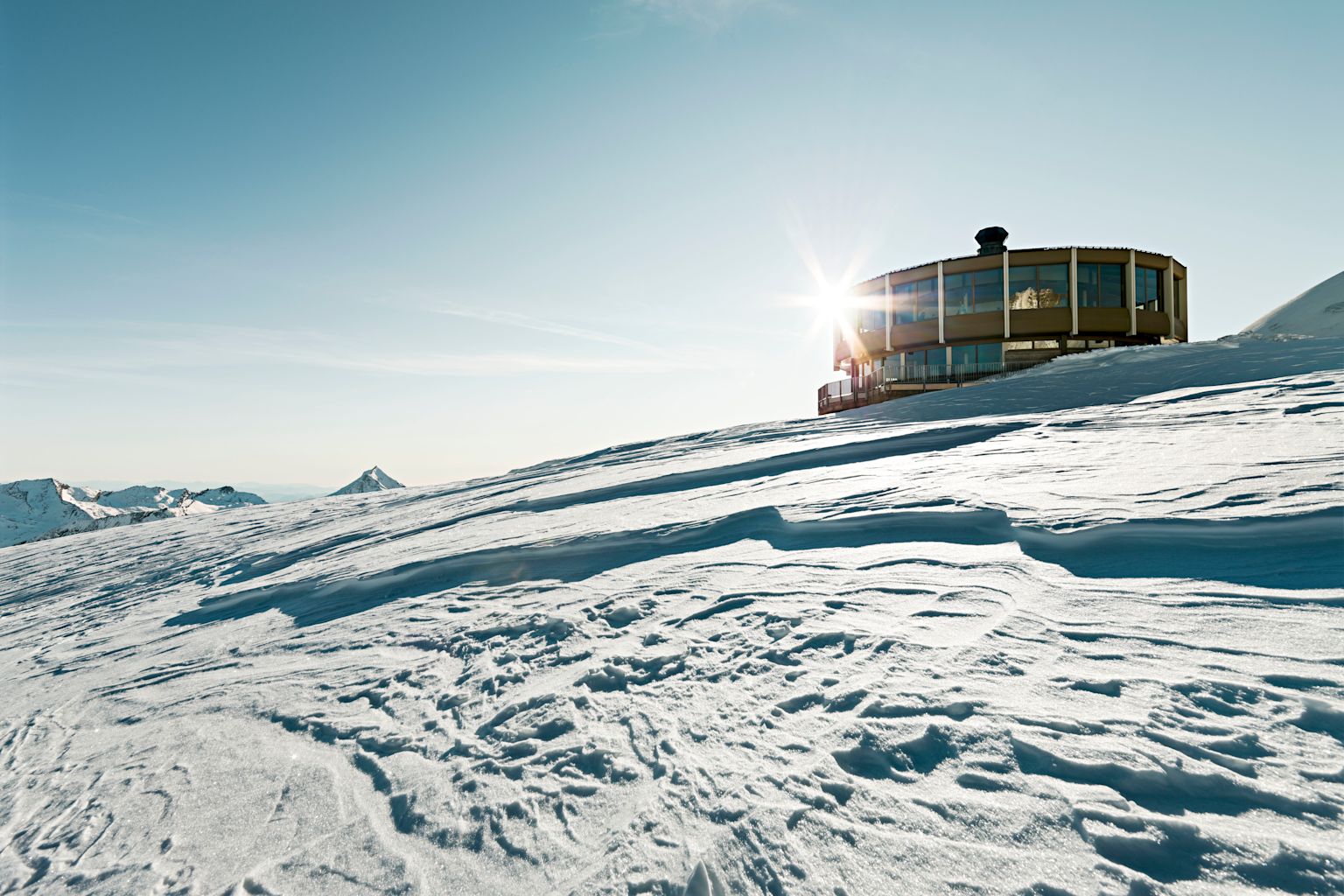 Das höchste Drehrestaurant der Welt, Allalin, Saas-Fee, Winter im Wallis, Schweiz